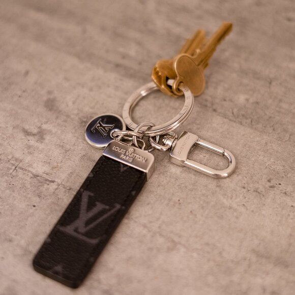 LV Keychain - Picture 2 of 2